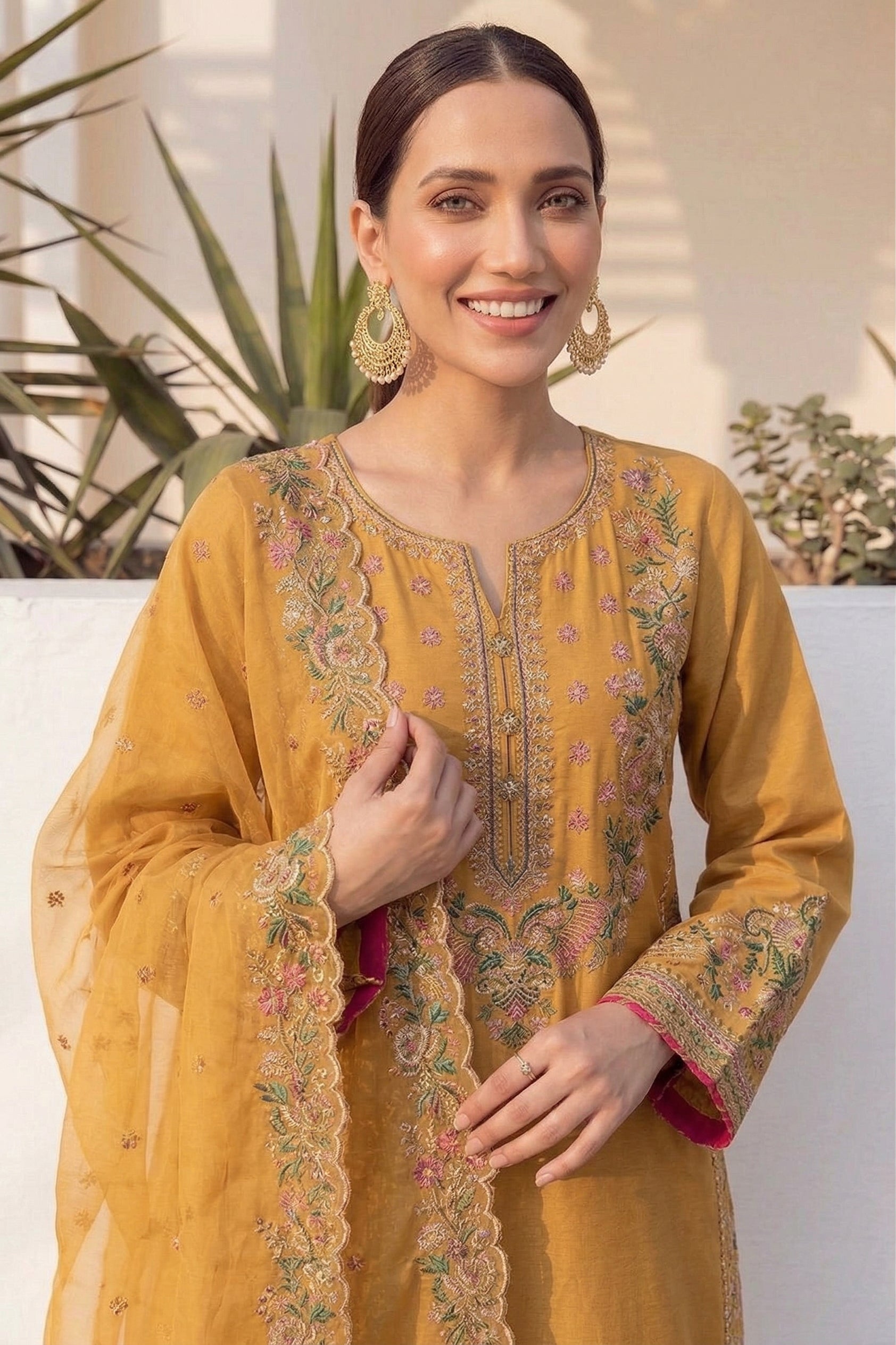 AR 4028 Warm Ochre
