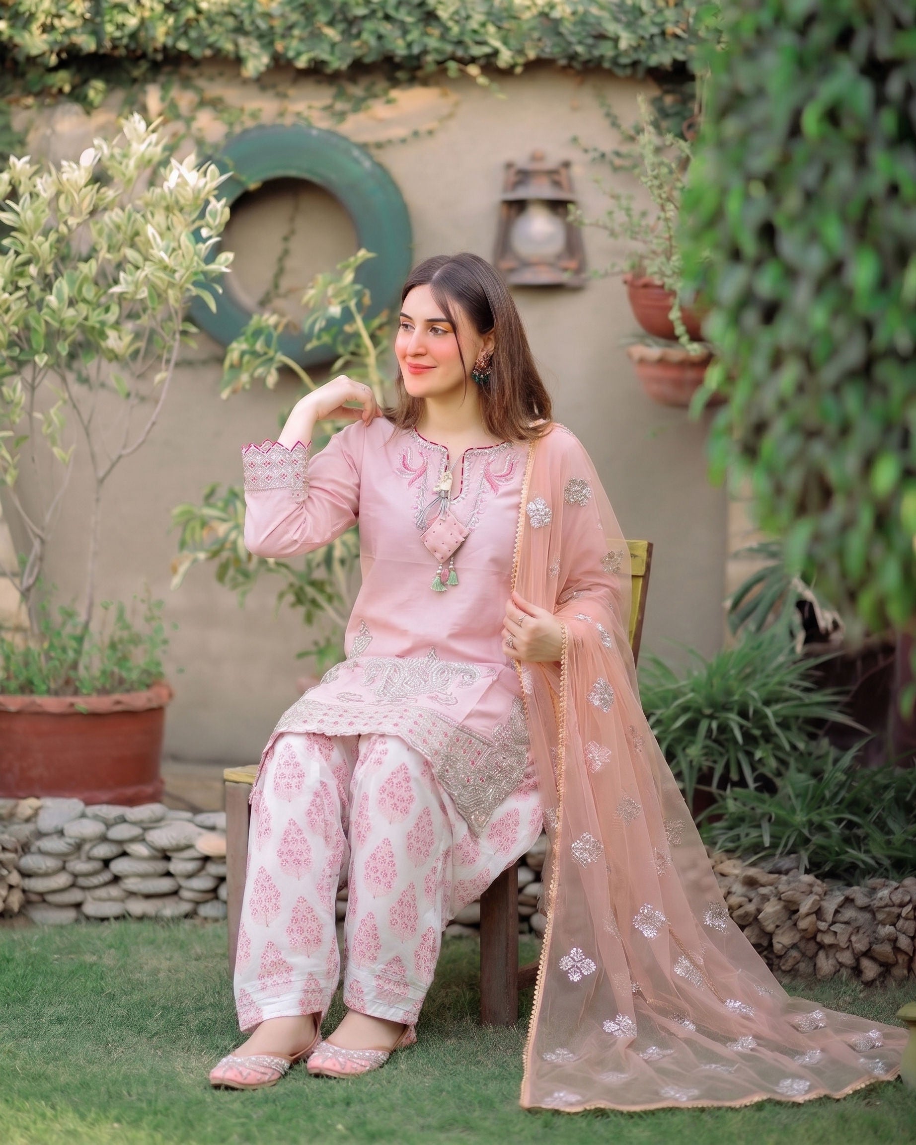 Neelab